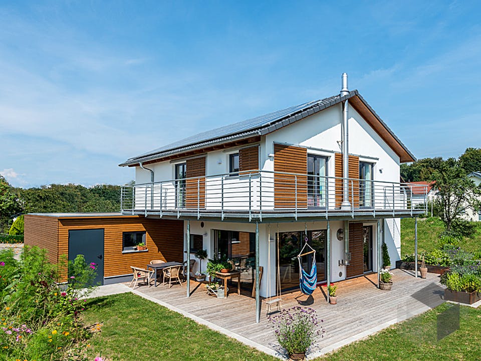 D146 Köstler von Frammelsberger HOLZHAUS Außenansicht