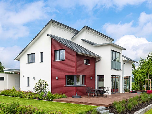 Blockhaus D183 Eisele von Frammelsberger R. Ingenieur-Holzbau, Pultdachhaus Außenansicht 1 Blockhaus D183 Eisele von Frammelsberger R. Ingenieur-Holzbau, Pultdachhaus Außenansicht 1