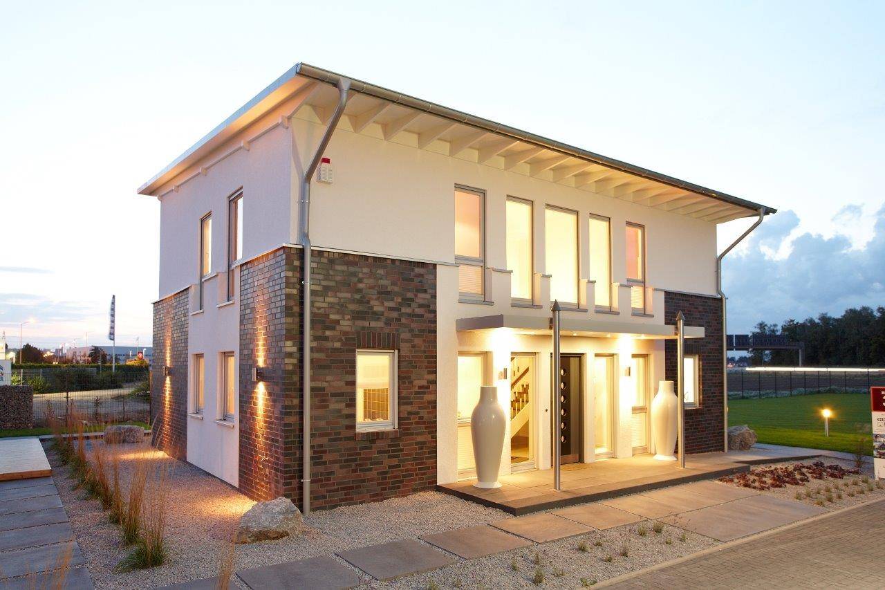 Fertighaus Diana - MH Köln-Frechen von GUSSEK HAUS Schlüsselfertig ab 532800€, Pultdachhaus Außenansicht 1