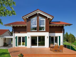 Fertighaus Döring von Fertighaus WEISS Schlüsselfertig ab 261000€, Satteldach-Klassiker Außenansicht 1