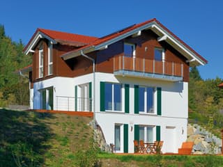 Fertighaus Döring von Fertighaus WEISS Schlüsselfertig ab 261000€, Satteldach-Klassiker Außenansicht 3