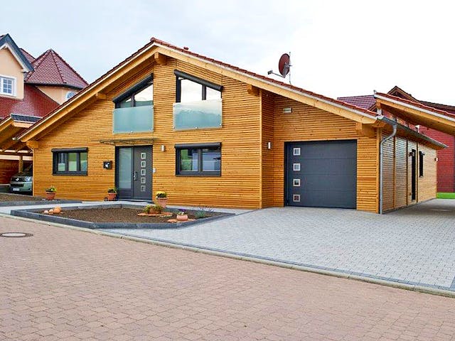 Fertighaus Haus 1 von Dörr Bio-Holzhaus, Satteldach-Klassiker Außenansicht 3