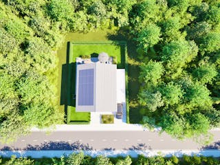 Massivhaus Entwurf SL157 von FAVORIT Massivhaus Schlüsselfertig ab 384834€, Satteldach-Klassiker Außenansicht 13