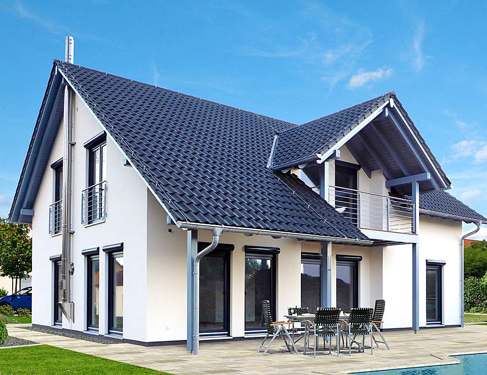 Fertighaus HAUS H88-124-V2 von EBH Haus Schlüsselfertig ab 344300€, Satteldach-Klassiker Außenansicht 1