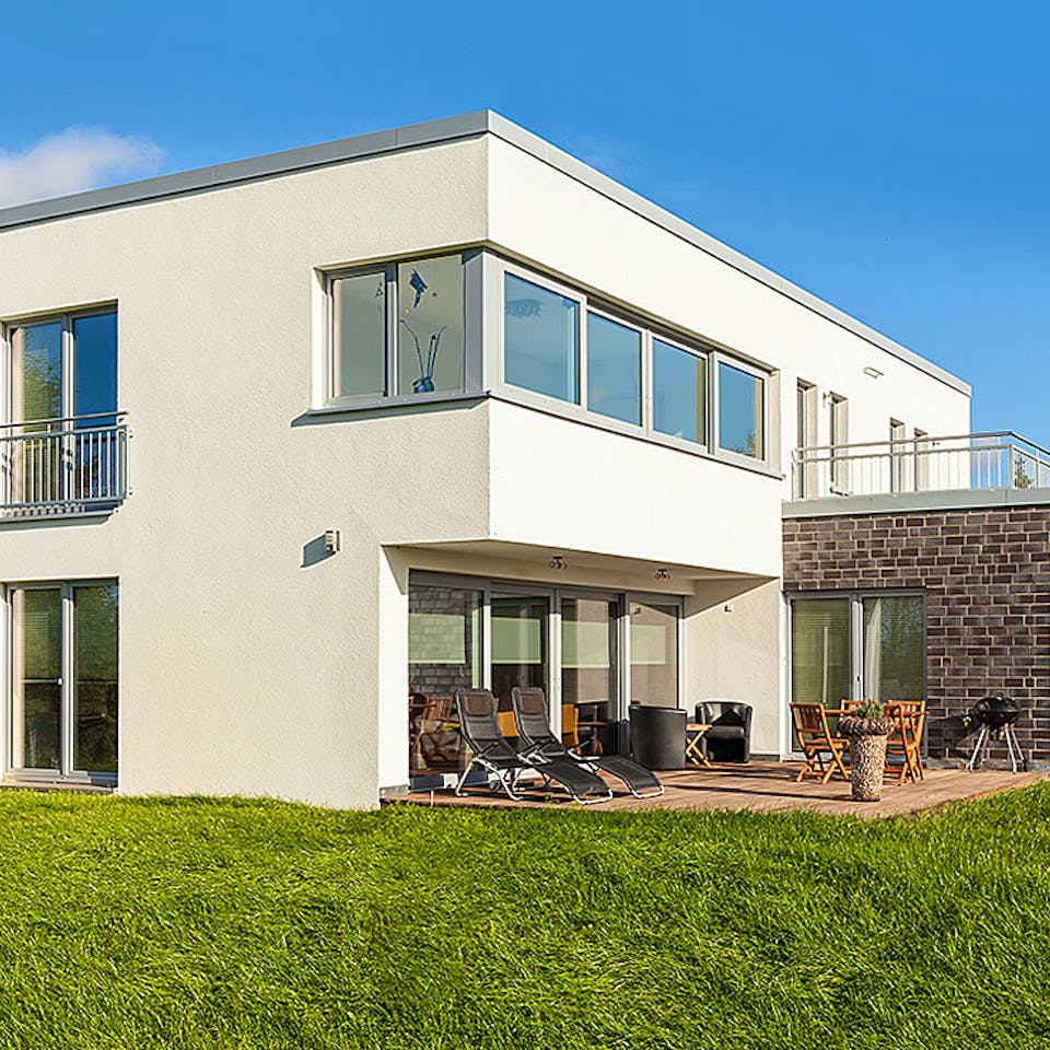 Massivhaus Bauhaus-Modern Classic 180 von ECO System HAUS Schlüsselfertig ab 513400€, Cubushaus Außenansicht 1