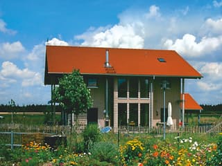 Fertighaus Eichbaum von ISARTALER HOLZHAUS Schlüsselfertig ab 344900€, Satteldach-Klassiker Außenansicht 1