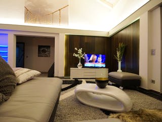 Fertighaus Energie-Plus-Haus von TIROLIA Ausbauhaus ab 105800€, Pultdachhaus Innenansicht 9