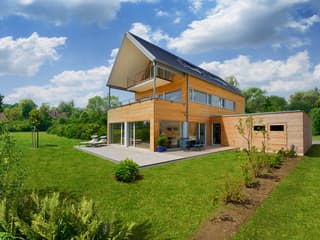 Fertighaus Erstling - Kundenhaus von Bau-Fritz Schlüsselfertig ab 850000€, Satteldach-Klassiker Außenansicht 2