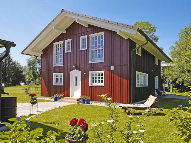 Fertighaus Eva von Regnauer Hausbau Schlüsselfertig ab 330835€, Satteldach-Klassiker Außenansicht 3