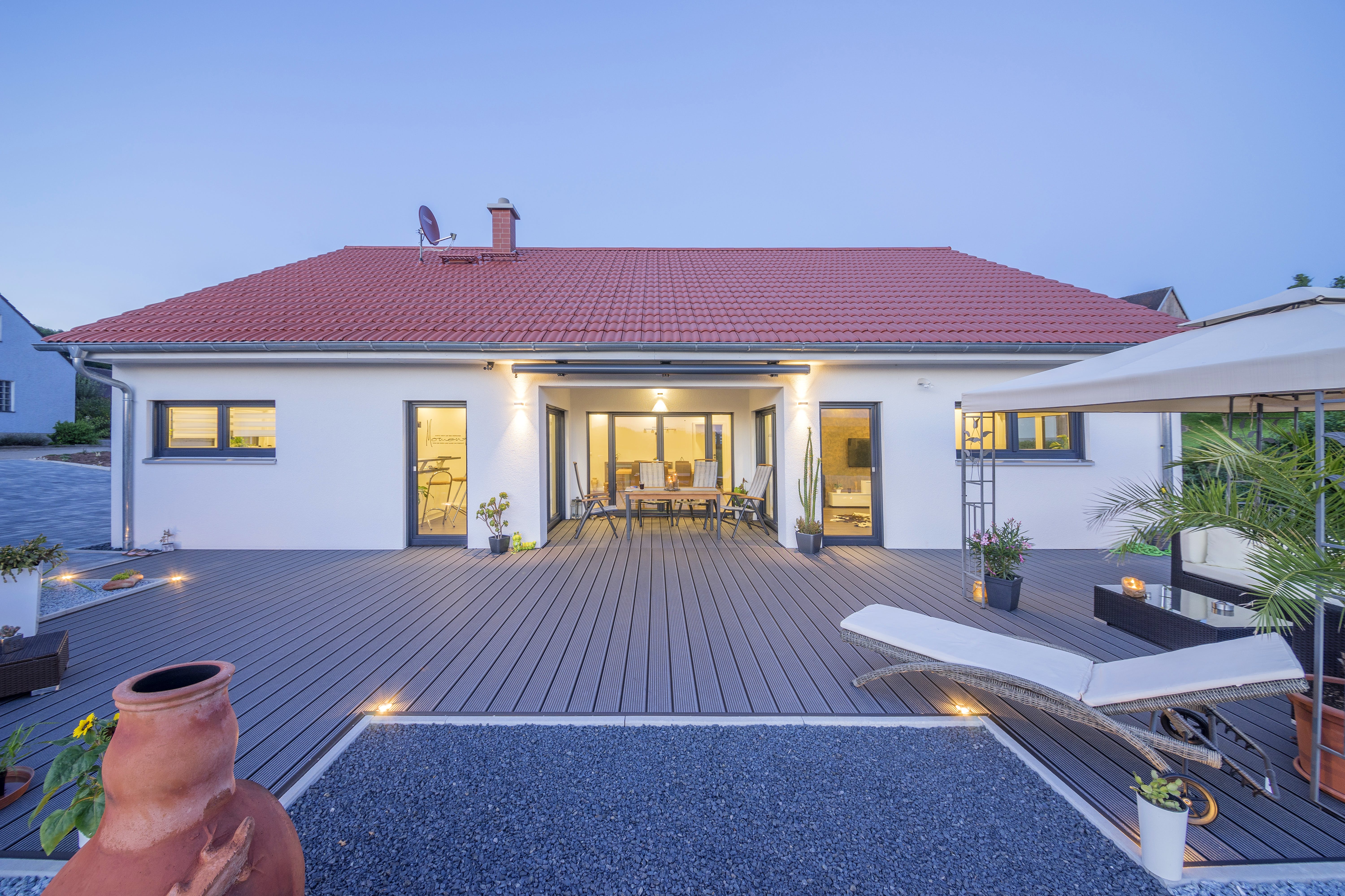 Fertighaus Bungalow 138 von FischerHaus Schlüsselfertig ab 316406€, Bungalow Außenansicht 1