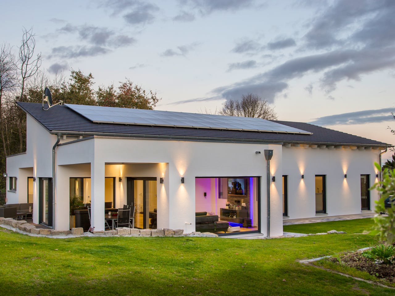 Fertighaus Bungalow 200 von FischerHaus Schlüsselfertig ab 663221€, Bungalow Außenansicht 1