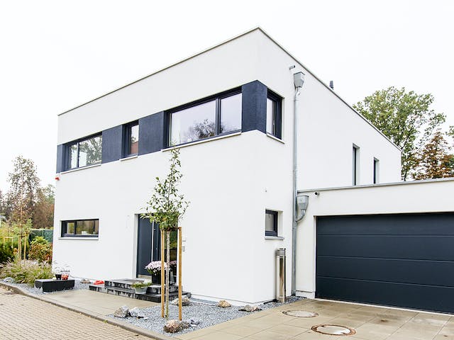 Fertighaus Bauhaus 221 von FischerHaus Schlüsselfertig ab 437997€, Cubushaus Außenansicht 1