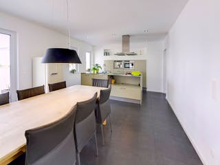 Fertighaus Musterhaus Julius von FischerHaus Schlüsselfertig ab 300377€, Cubushaus Innenansicht 1