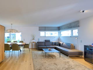 Fertighaus Haus Geyer von Fertighaus WEISS Schlüsselfertig ab 803354€, Cubushaus Innenansicht 1