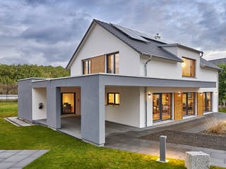 Fertighaus MH Günzburg von Fertighaus WEISS Schlüsselfertig ab 503441€, Satteldach-Klassiker Außenansicht 1