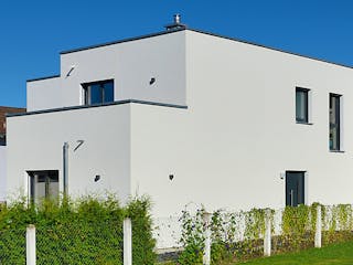 Fertighaus Haus Jacobi von Fertighaus WEISS Schlüsselfertig ab 533495€, Cubushaus Außenansicht 4