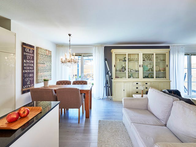Fertighaus Haus Königs von Fertighaus WEISS Schlüsselfertig ab 531702€, Stadtvilla Innenansicht 3