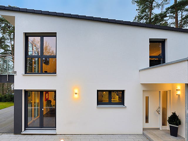 Fertighaus Haus Knüpfer/Schmenger von WEISS Holzhaus, Pultdachhaus Außenansicht 2