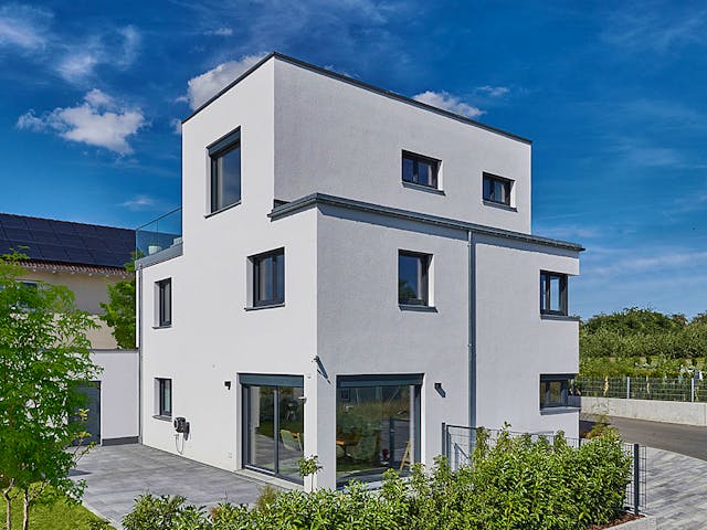 Fertighaus Haus Loh von Fertighaus WEISS Schlüsselfertig ab 526626€, Cubushaus Außenansicht 2
