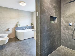 Fertighaus Haus Loh von Fertighaus WEISS Schlüsselfertig ab 559740€, Cubushaus Innenansicht 4