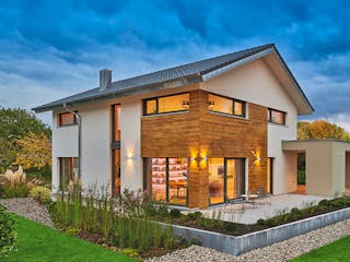 Fertighaus MH Poing - Balance von Fertighaus WEISS Schlüsselfertig ab 547801€, Satteldach-Klassiker Außenansicht 1