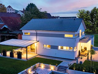 Fertighaus Haus Wiegele von Fertighaus WEISS Schlüsselfertig ab 484427€, Satteldach-Klassiker Außenansicht 1