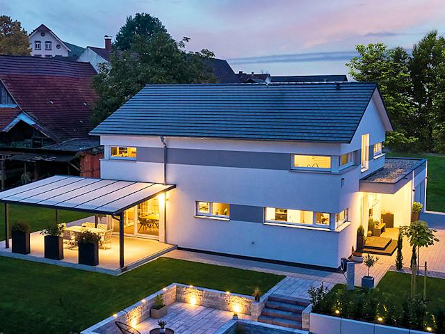 Fertighaus Haus Wiegele von Fertighaus WEISS Schlüsselfertig ab 484427€, Satteldach-Klassiker Außenansicht 1