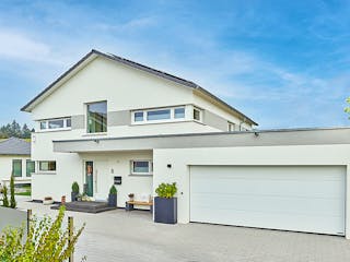 Fertighaus Haus Wiegele von Fertighaus WEISS Schlüsselfertig ab 484427€, Satteldach-Klassiker Außenansicht 2