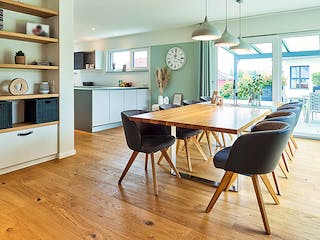 Fertighaus Haus Wiegele von Fertighaus WEISS Schlüsselfertig ab 455769€, Satteldach-Klassiker Innenansicht 2