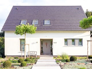 Fertighaus Figgen von Becker 360 Schlüsselfertig ab 410400€, Satteldach-Klassiker Außenansicht 6