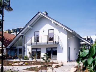 Fertighaus FINESSE 300 - MH Fellbach von FingerHaus, Satteldach-Klassiker Außenansicht 2