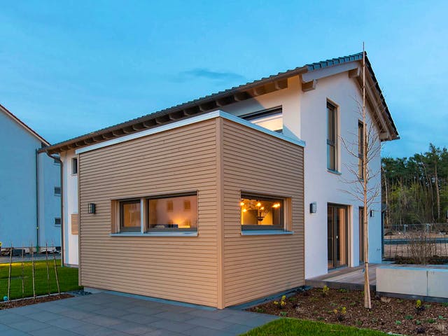 Fertighaus MH Babenhaus - TALO 110 von FingerHaus Schlüsselfertig ab 369793€, Satteldach-Klassiker Außenansicht 2