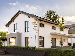 Fertighaus MH Bad Vilbel - SENTO 503 von FingerHaus Schlüsselfertig ab 434896€, Satteldach-Klassiker Außenansicht 1