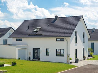 Fertighaus Luma von Fingerhut Haus Schlüsselfertig ab 486875€, Satteldach-Klassiker Außenansicht 3