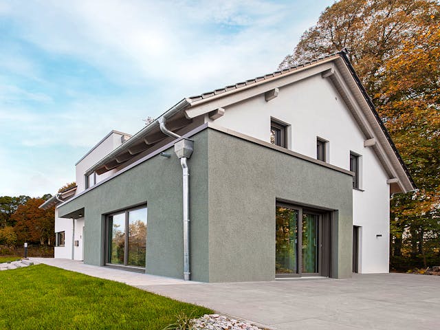 Fertighaus Bad Vilbel - Musterhaus NEU von Fingerhut Haus Schlüsselfertig ab 593766€, Satteldach-Klassiker Außenansicht 3