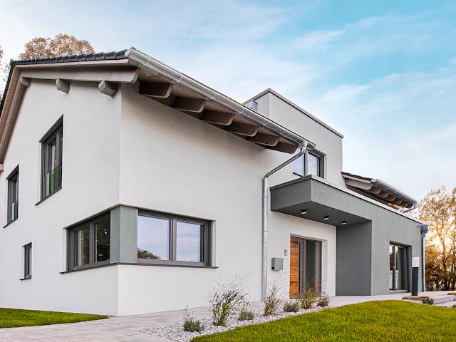 Fertighaus Bad Vilbel - Musterhaus NEU von Fingerhut Haus Schlüsselfertig ab 593766€, Satteldach-Klassiker Außenansicht 4