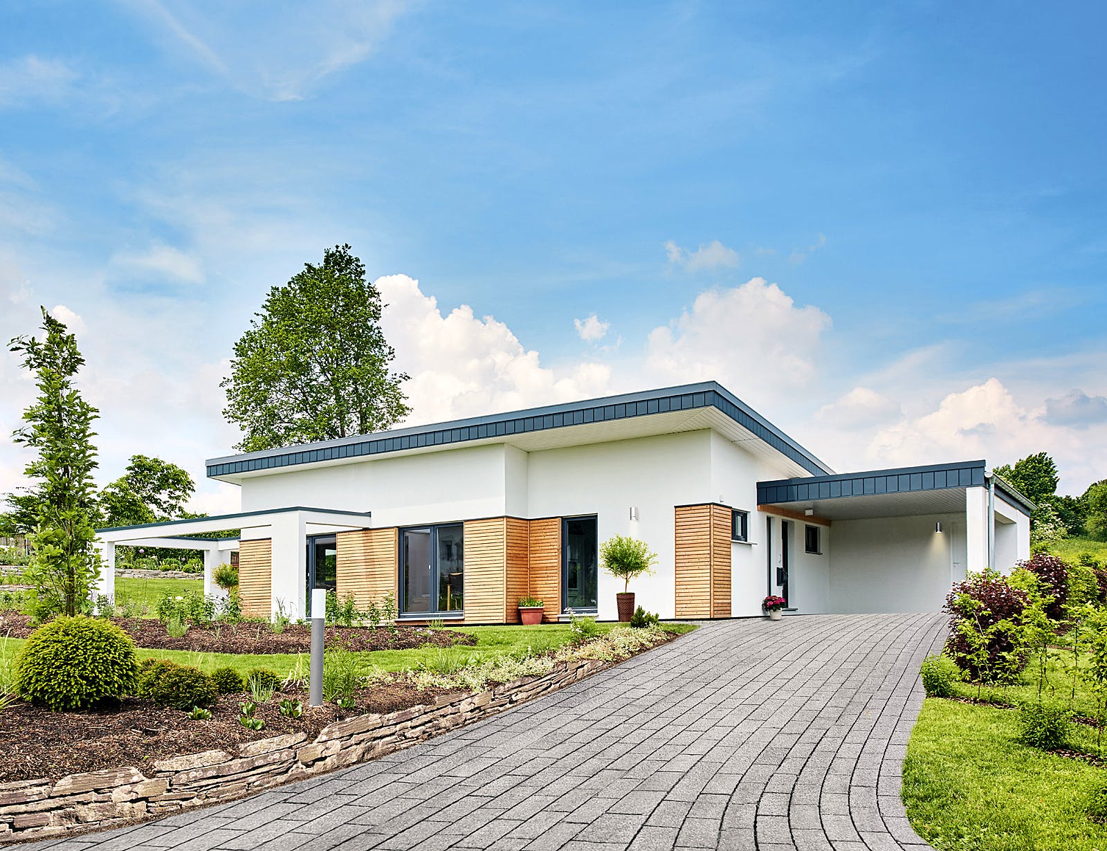 Fertighaus Nivelo von FINGERHUT-HAUS Schlüsselfertig ab 475247€, Bungalow Außenansicht 1