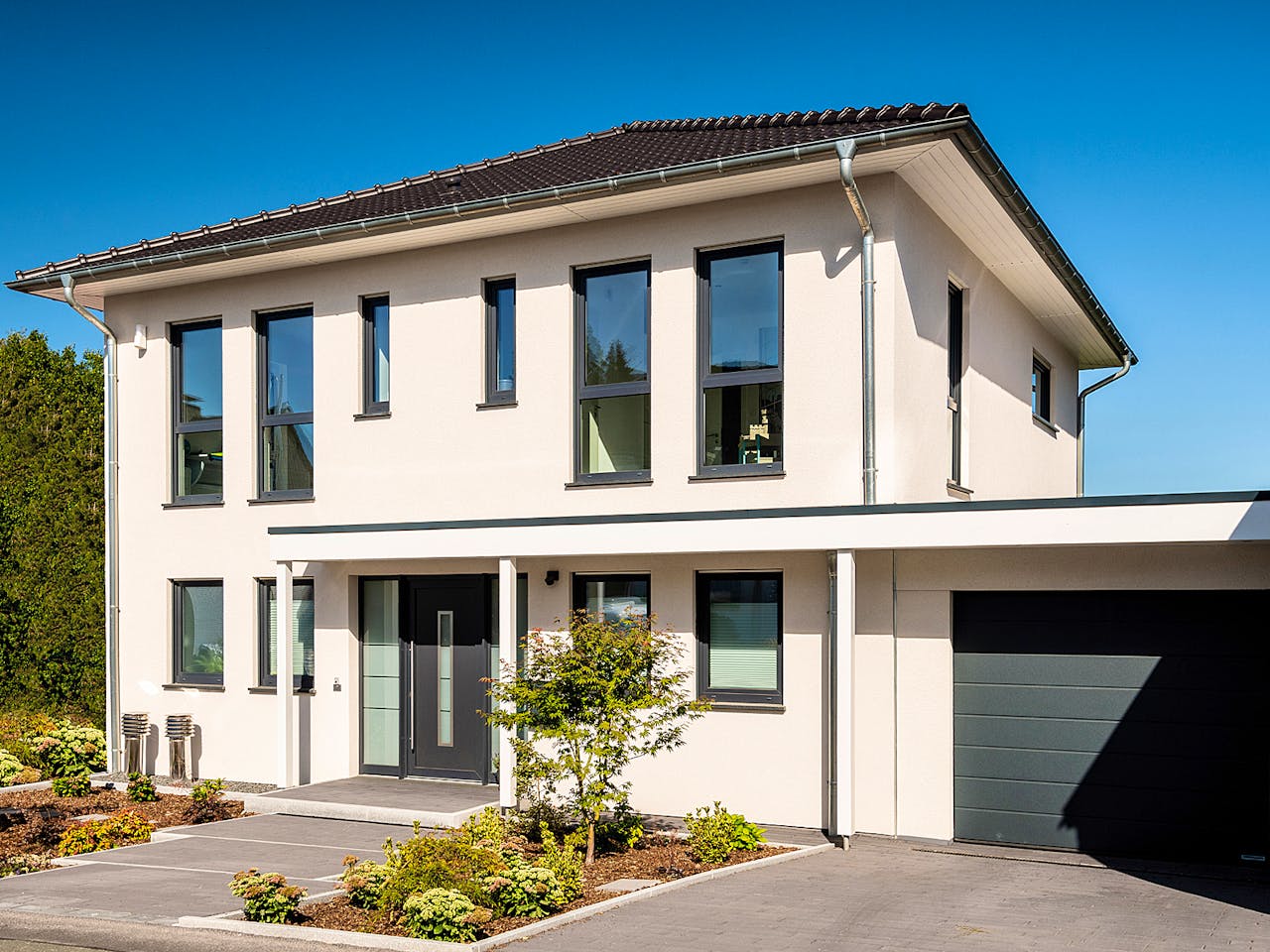 Fertighaus Plata von Fingerhut Haus Schlüsselfertig ab 605008€, Stadtvilla Außenansicht 1