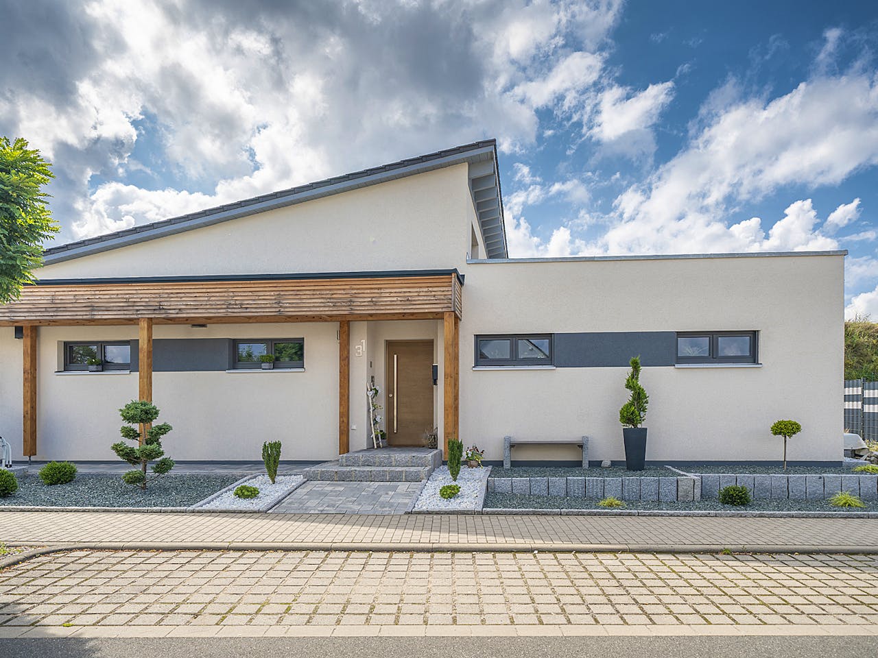 Fertighaus Bungalow 143 von FischerHaus Schlüsselfertig ab 522647€, Bungalow Außenansicht 1