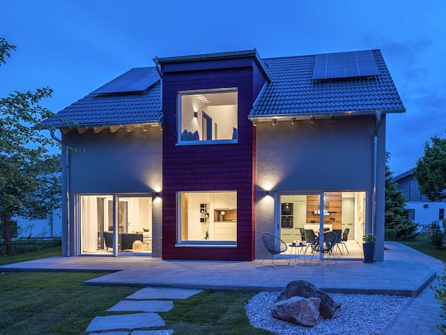 Fertighaus Musterhaus CasaMina von FischerHaus Schlüsselfertig ab 546490€, Satteldach-Klassiker Außenansicht 1