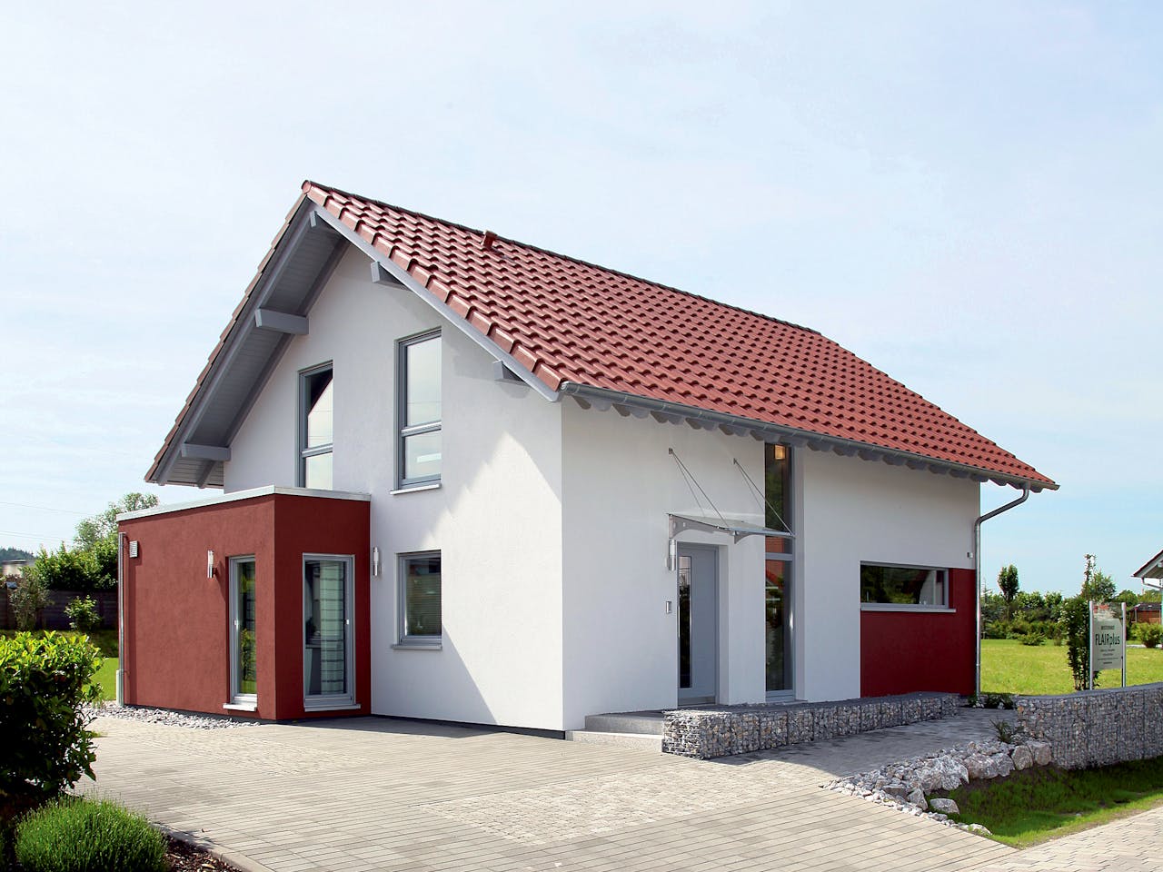 Fertighaus MH Marburg - frei geplant - FLAIRplus von FingerHaus Schlüsselfertig ab 411640€, Außenansicht 1