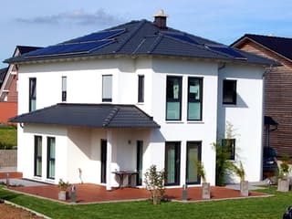 Fertighaus FR 104 Dolomit von Frick, Stadtvilla Außenansicht 1