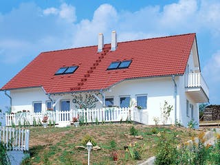 Fertighaus Frankenhöhe von Keitel-Haus, Satteldach-Klassiker Außenansicht 1