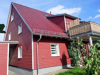 Fertighaus Haus Lohr von Holzbau Freisinger, Satteldach-Klassiker Außenansicht 1