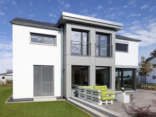 Fertighaus Fürth von Regnauer Hausbau Schlüsselfertig ab 462000€, Satteldach-Klassiker Außenansicht 3