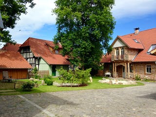 Fertighaus Fittis Winkel von Fuhrberger Zimmerei Betriebsges. mbH, Fachwerk Außenansicht 3