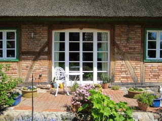 Fertighaus Ratzeburger See von Fuhrberger Zimmerei Betriebsges. mbH, Fachwerk Außenansicht 7