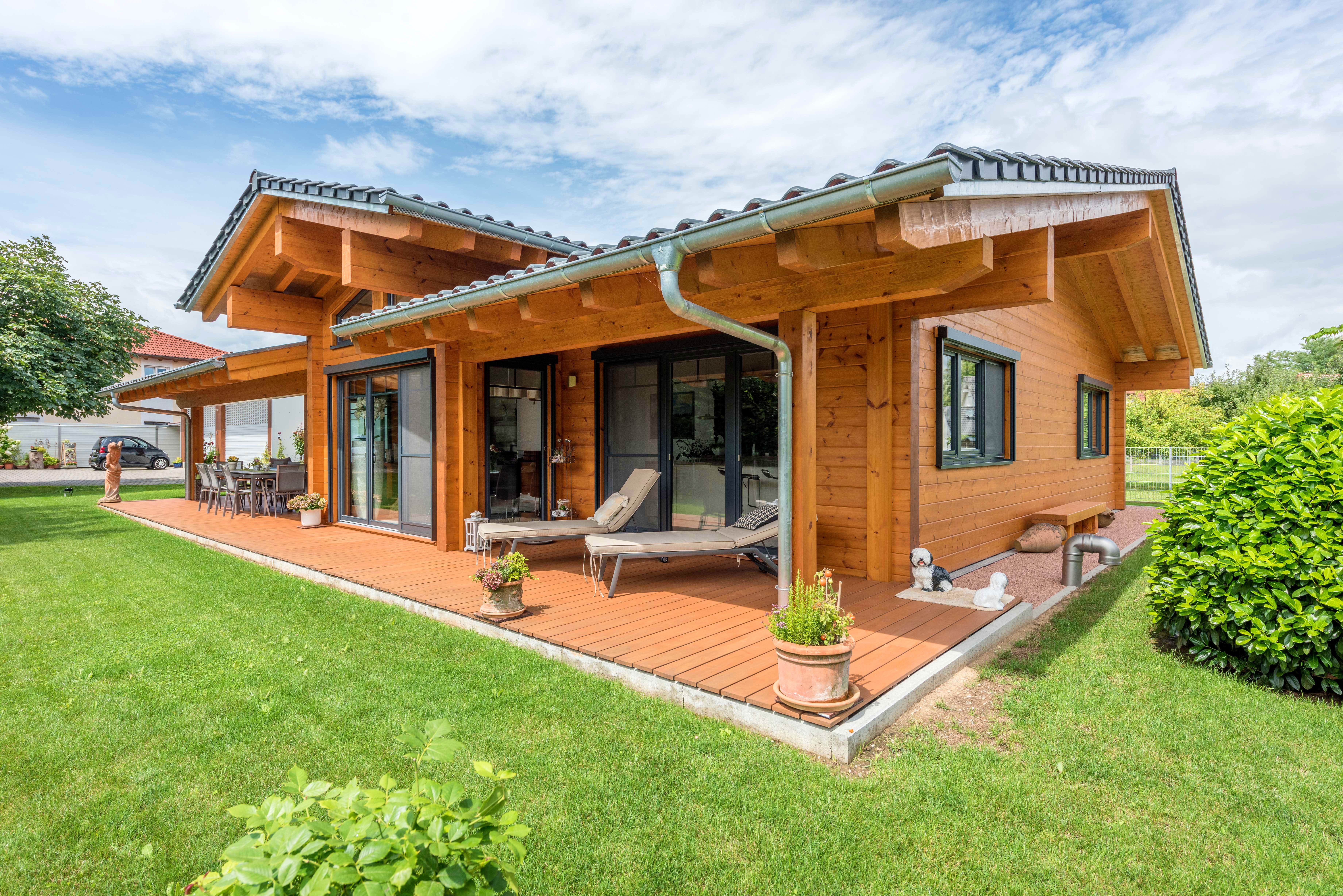 Blockhaus Am Oberrhein von Fullwood Wohnblockhaus Ausbauhaus ab 190000€, Bungalow Außenansicht 2