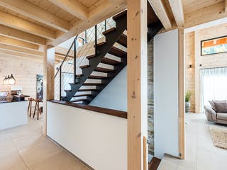 Blockhaus Entlebuch von Fullwood Wohnblockhaus Ausbauhaus ab 300000€, Blockhaus Innenansicht 11