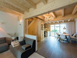 Blockhaus Im Eichenhain von Fullwood Wohnblockhaus Ausbauhaus ab 390000€, Blockhaus Innenansicht 4